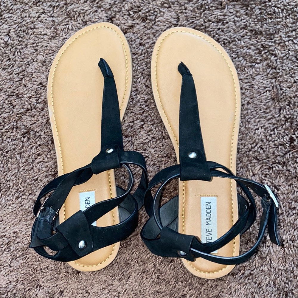 STEVE MADDEN SANDALS